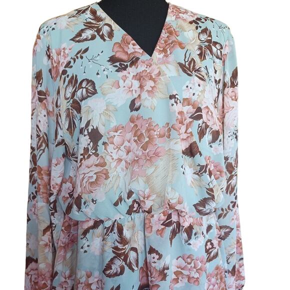 Ophelia Roe Tops - OPHELIA ROE Women's XL Blouse Top Fluttery Sleeves and Hem, Mock wrap around
